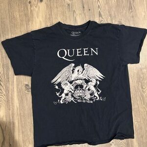 Black Queen Band T-shirt